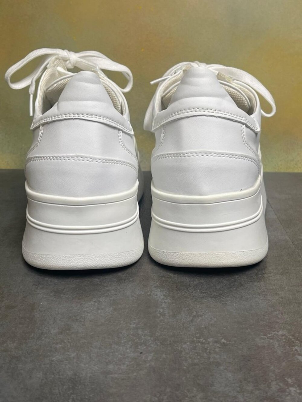 Forever 21 Women’s 2” Platform White